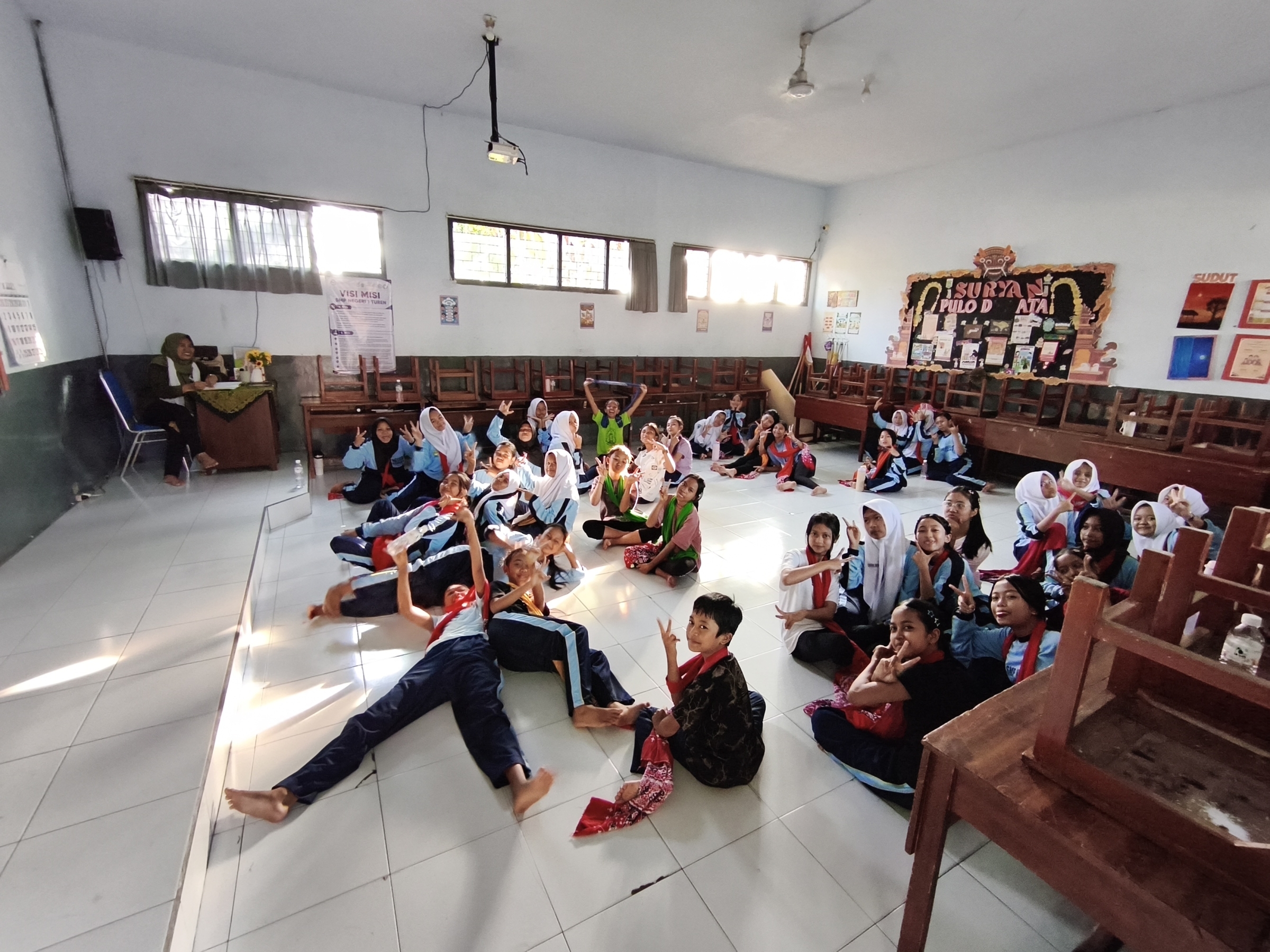 Kegiatan Rutin Extra Tari