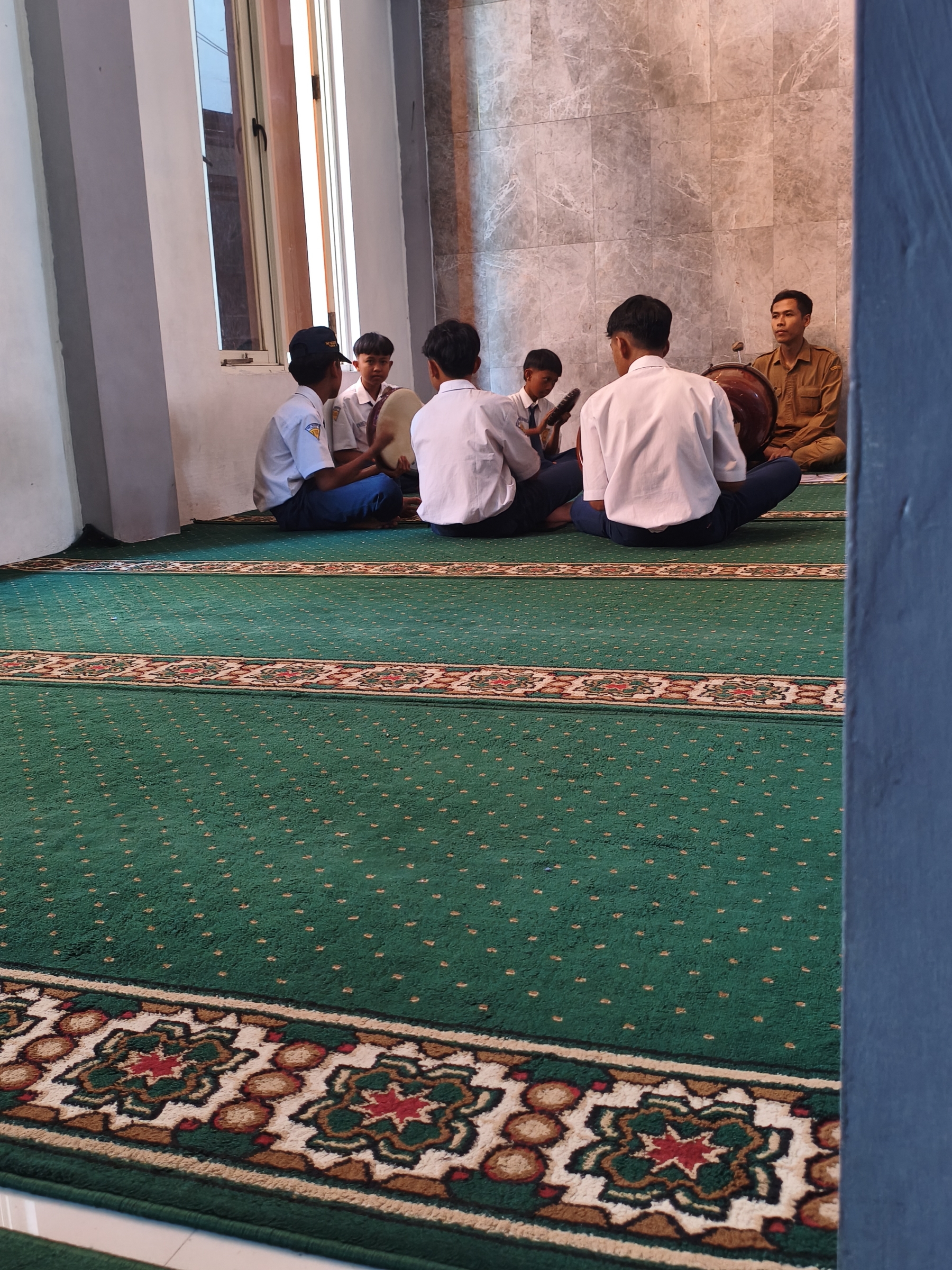 Kegiatan Rutin Al Banjari
