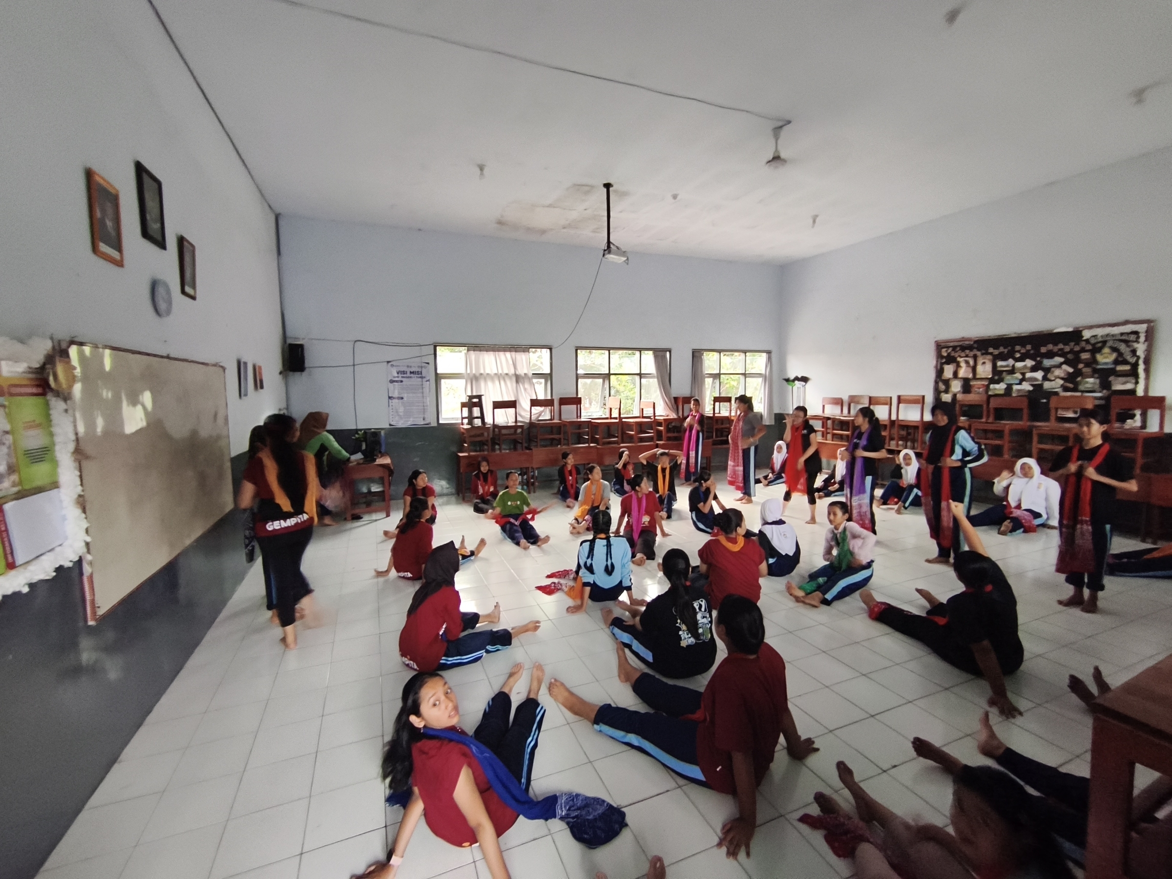 Kegiatan Rutin Extra Tari