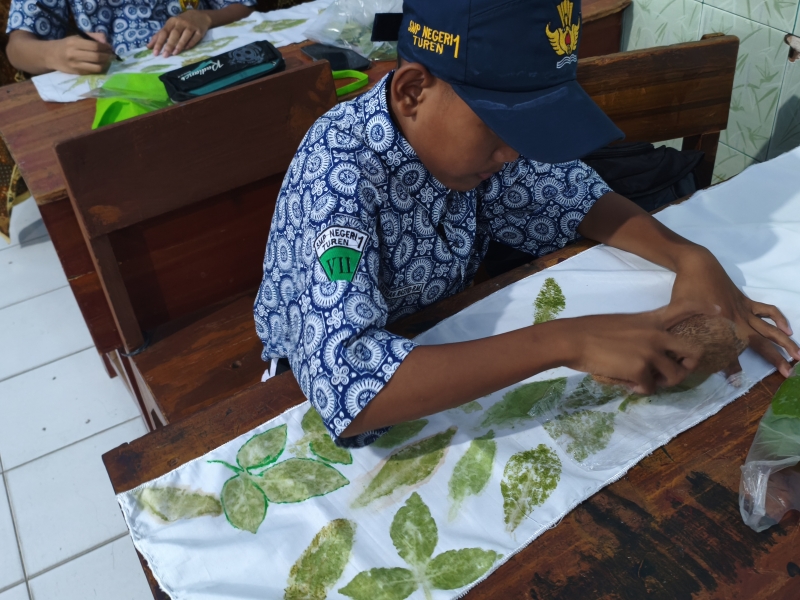 Kegiatan Rutin Extra Seni Lukis