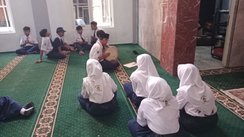 Kegiatan Rutin Al Banjari